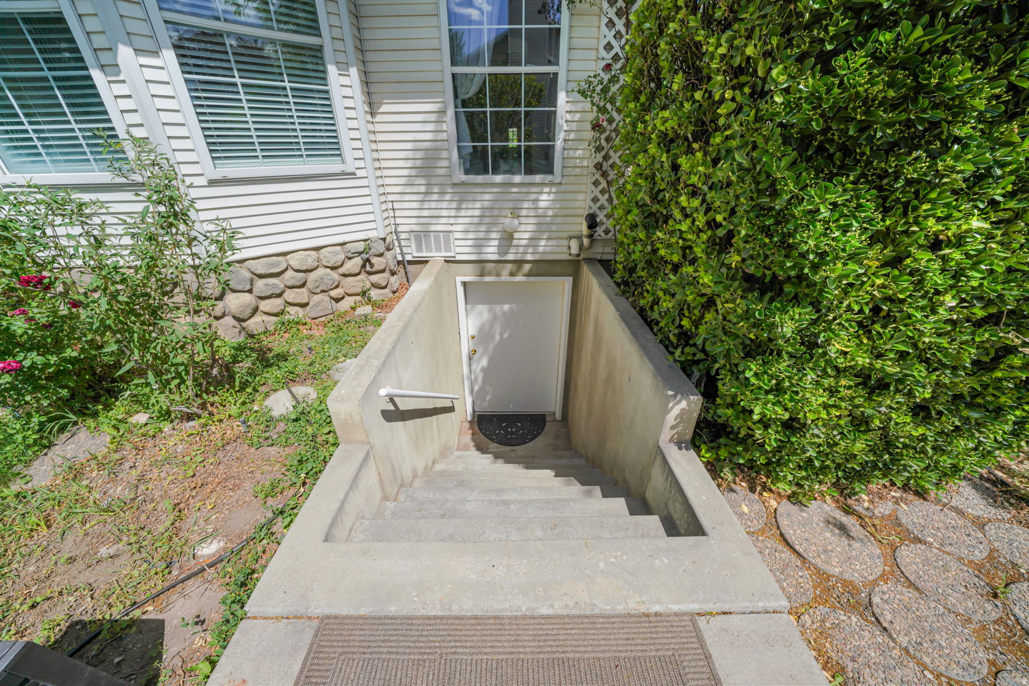 main property photo 71