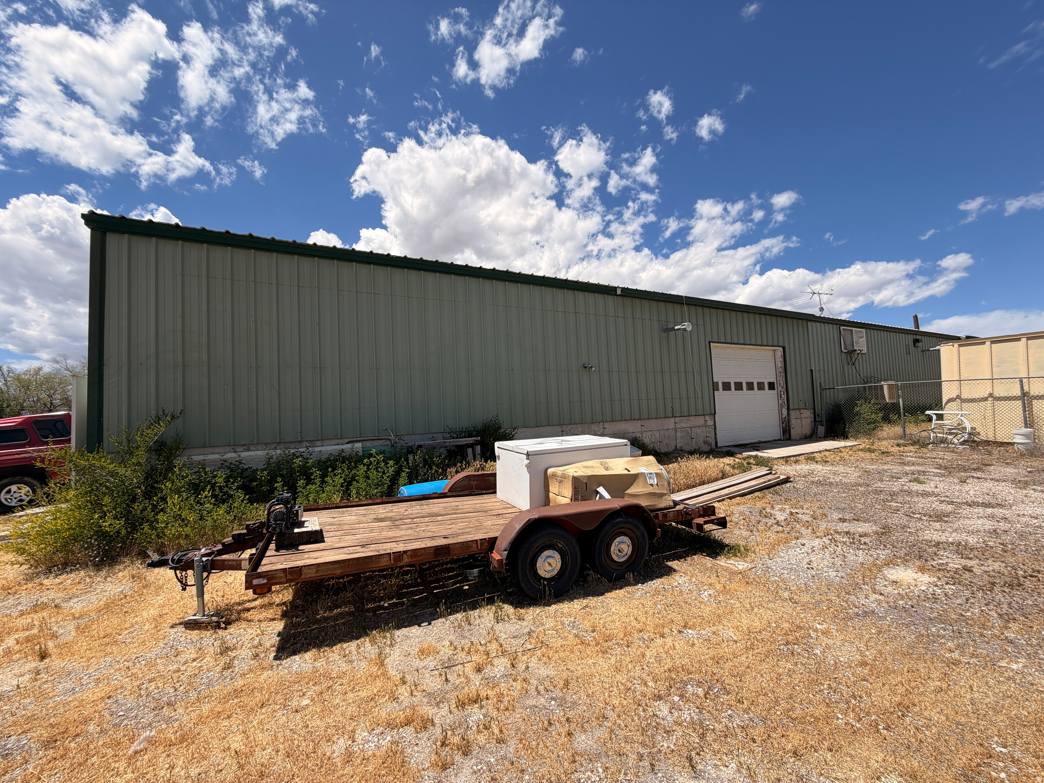 main property photo 17