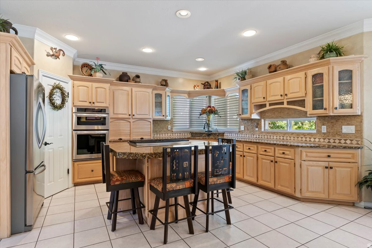 main property photo 14