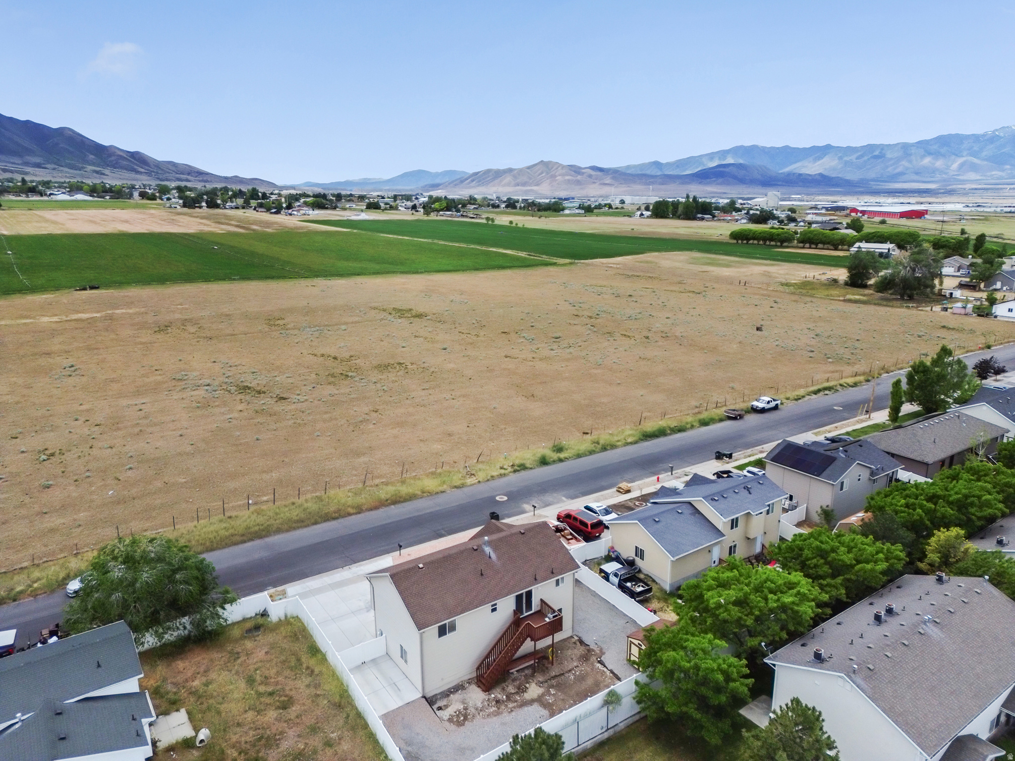 main property photo 43