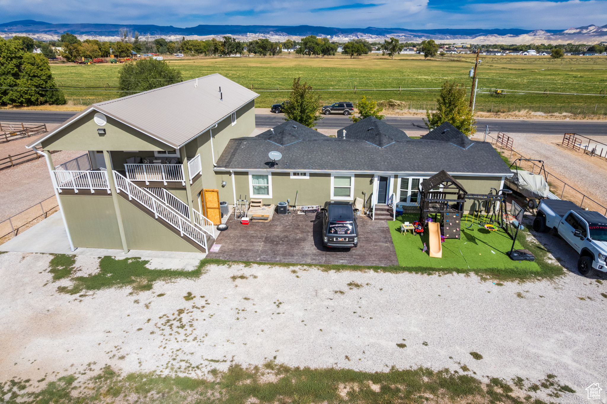 main property photo 48