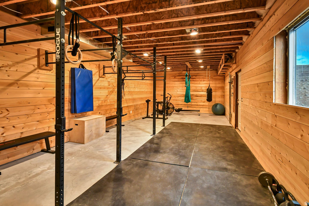 main property photo 47
