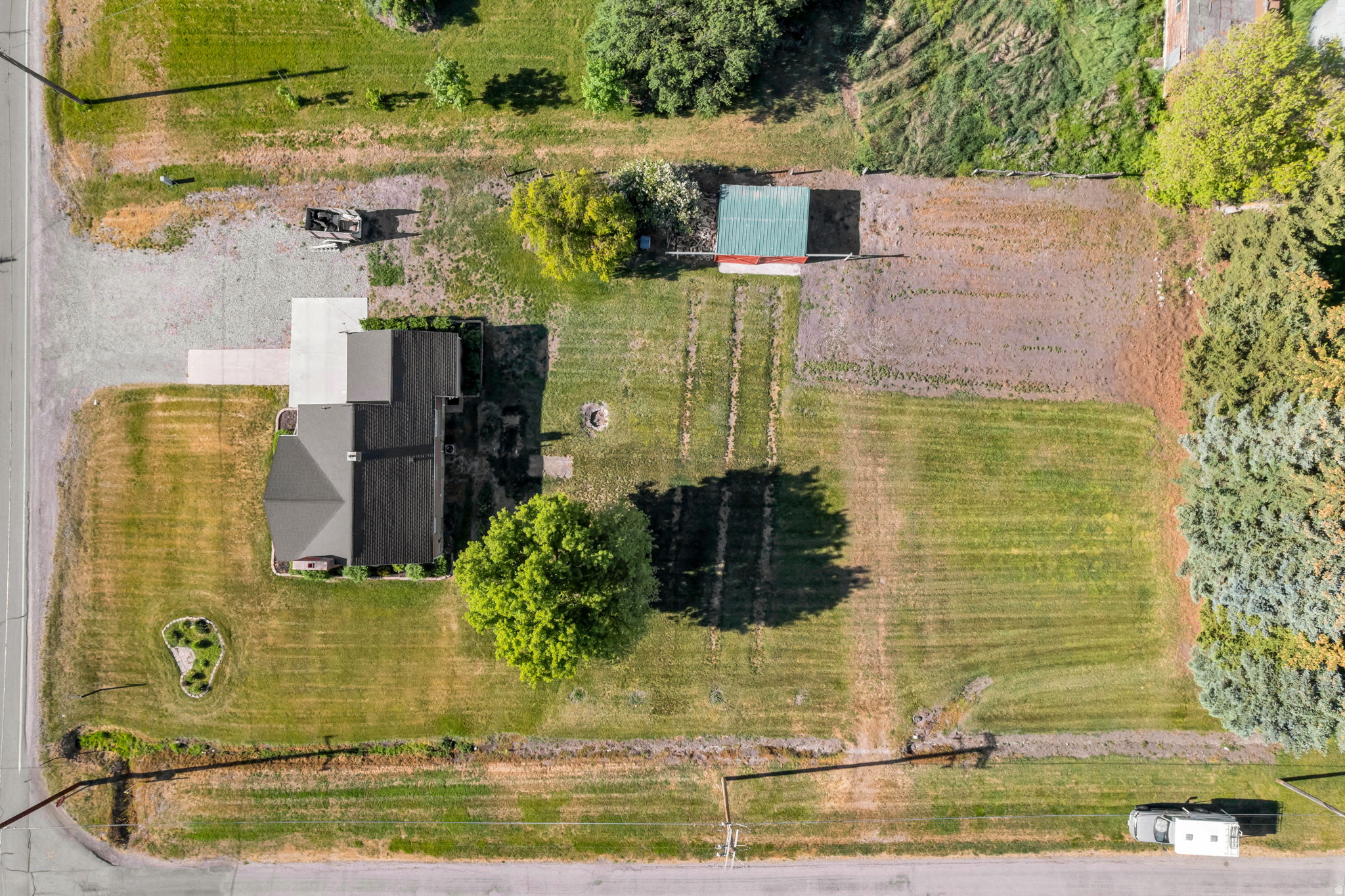 main property photo 22