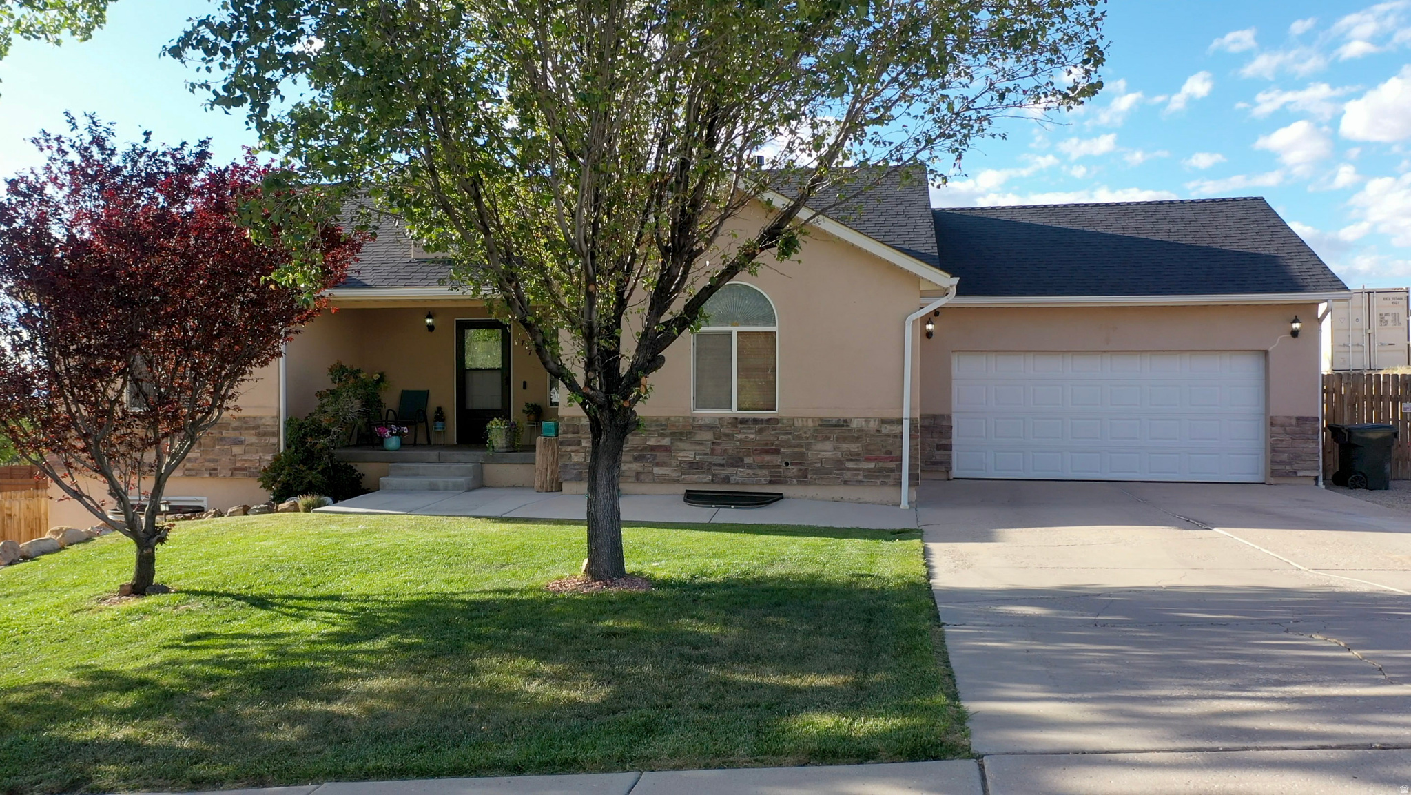 main property photo 75