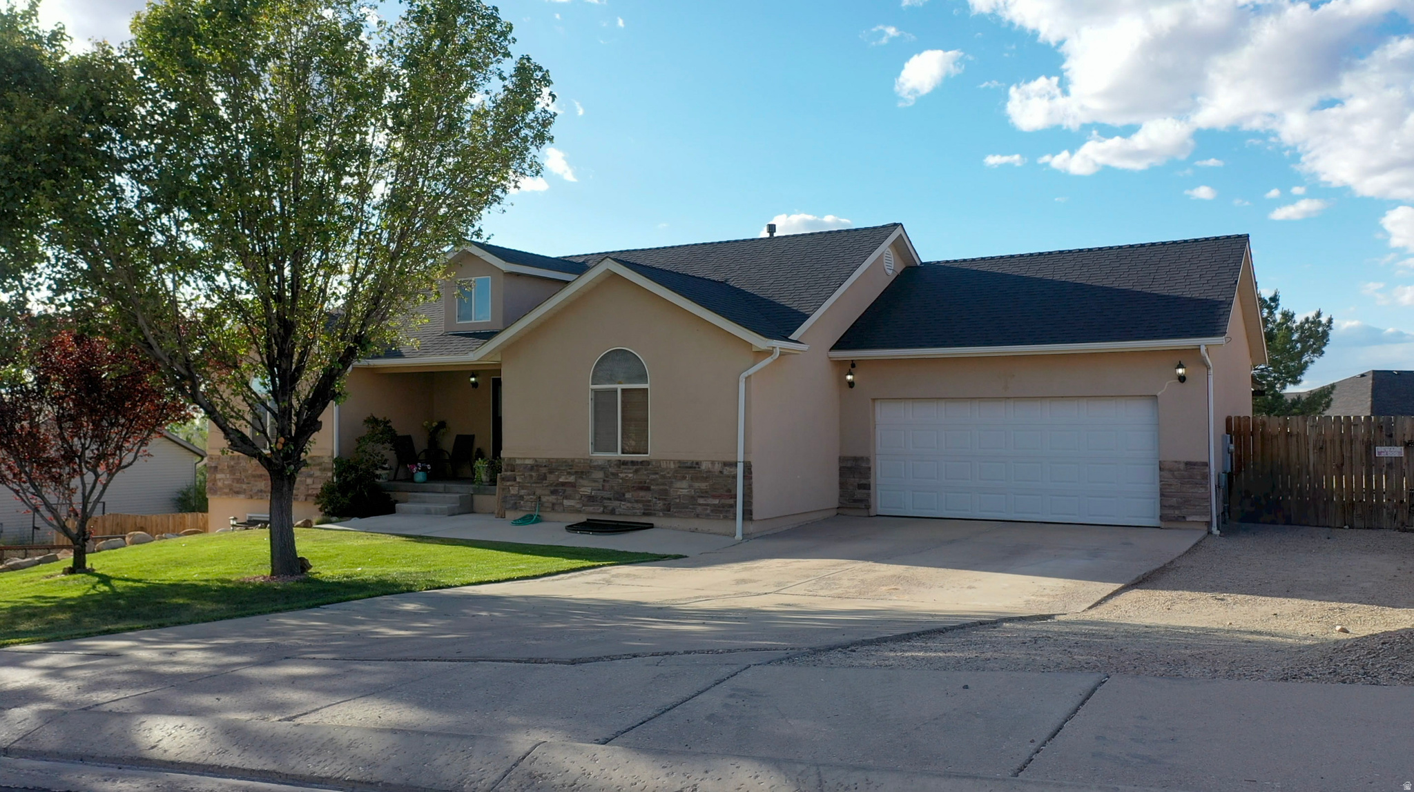 main property photo 76
