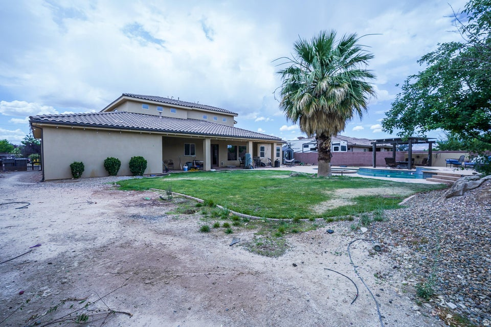 main property photo 36