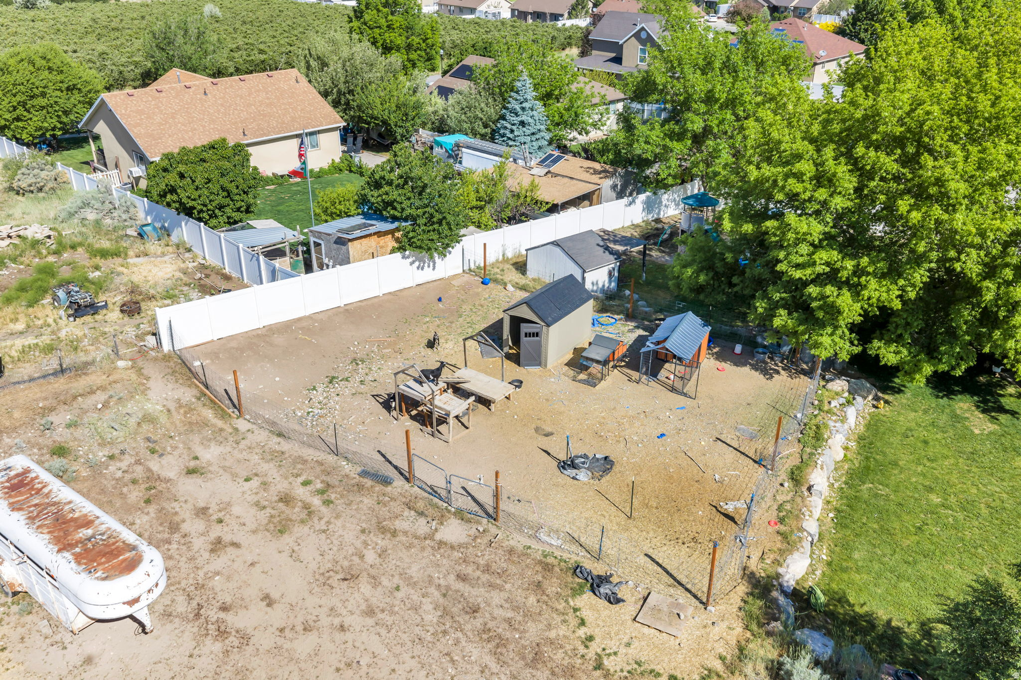 main property photo 49