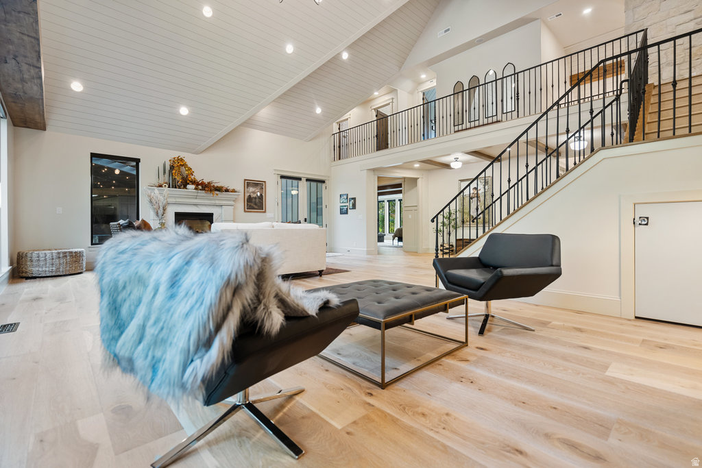 main property photo 40