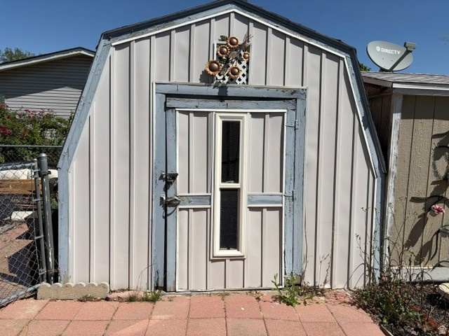 main property photo 16