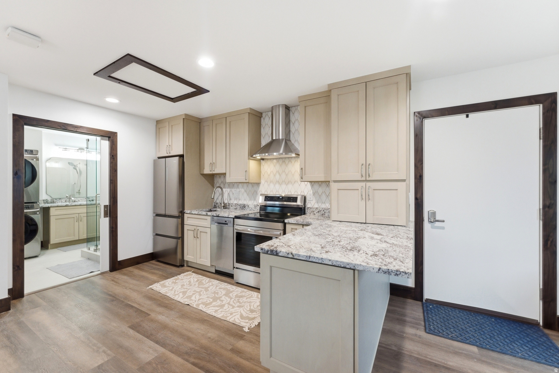 main property photo 68