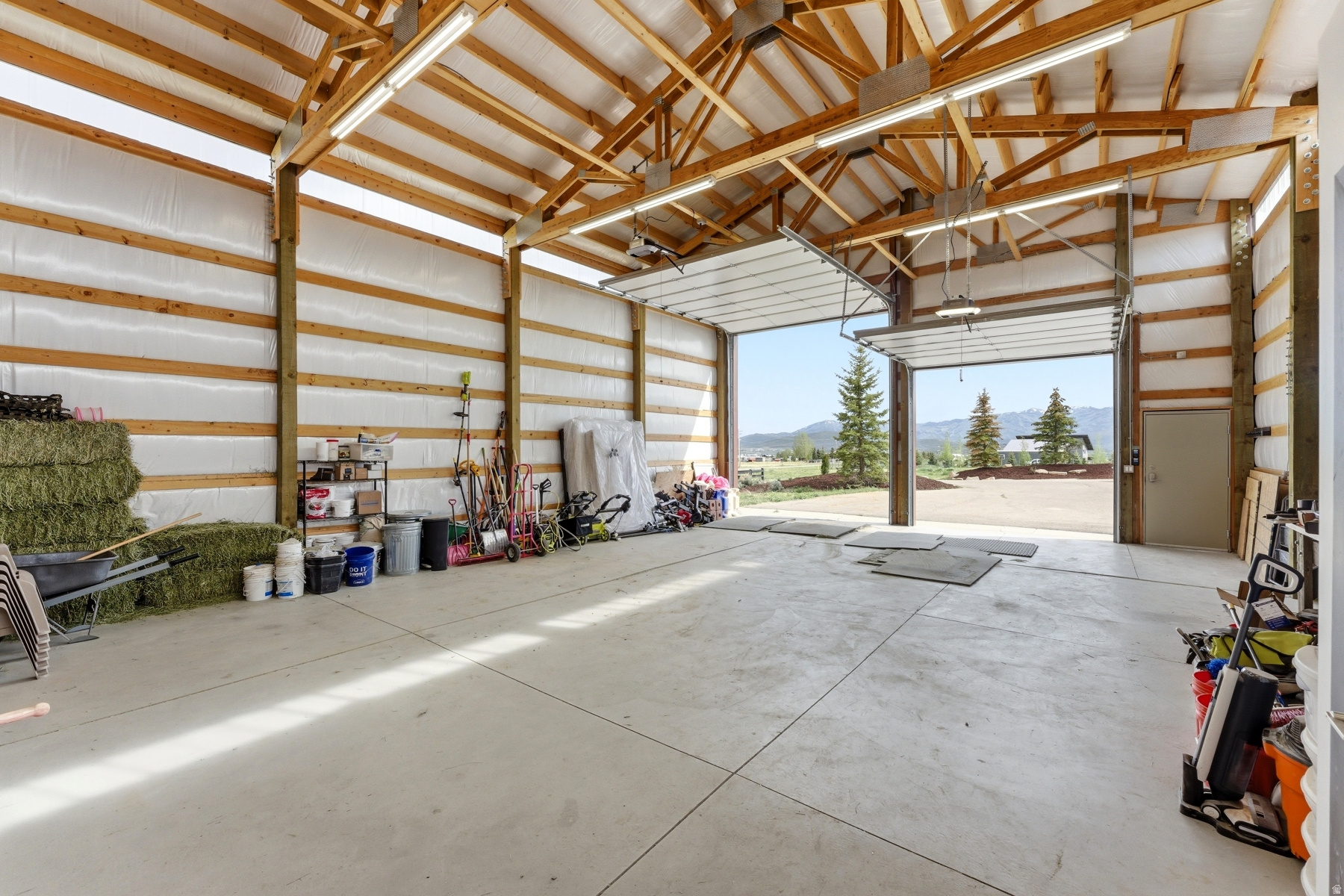 main property photo 77