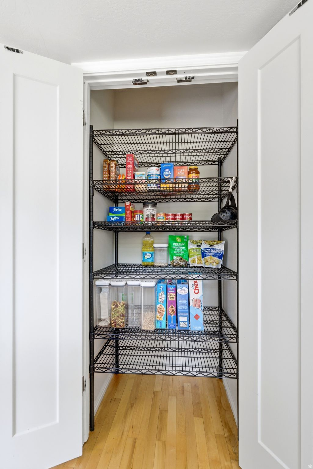 main property photo 16