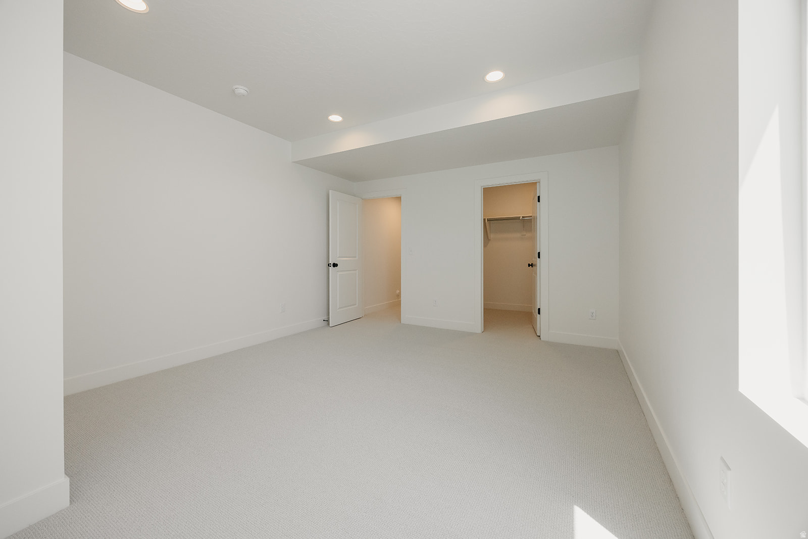 main property photo 67