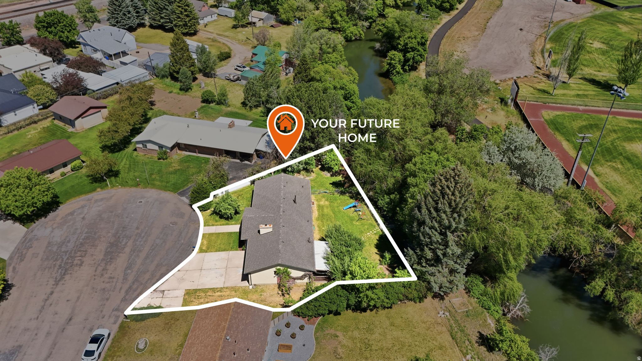 main property photo 39