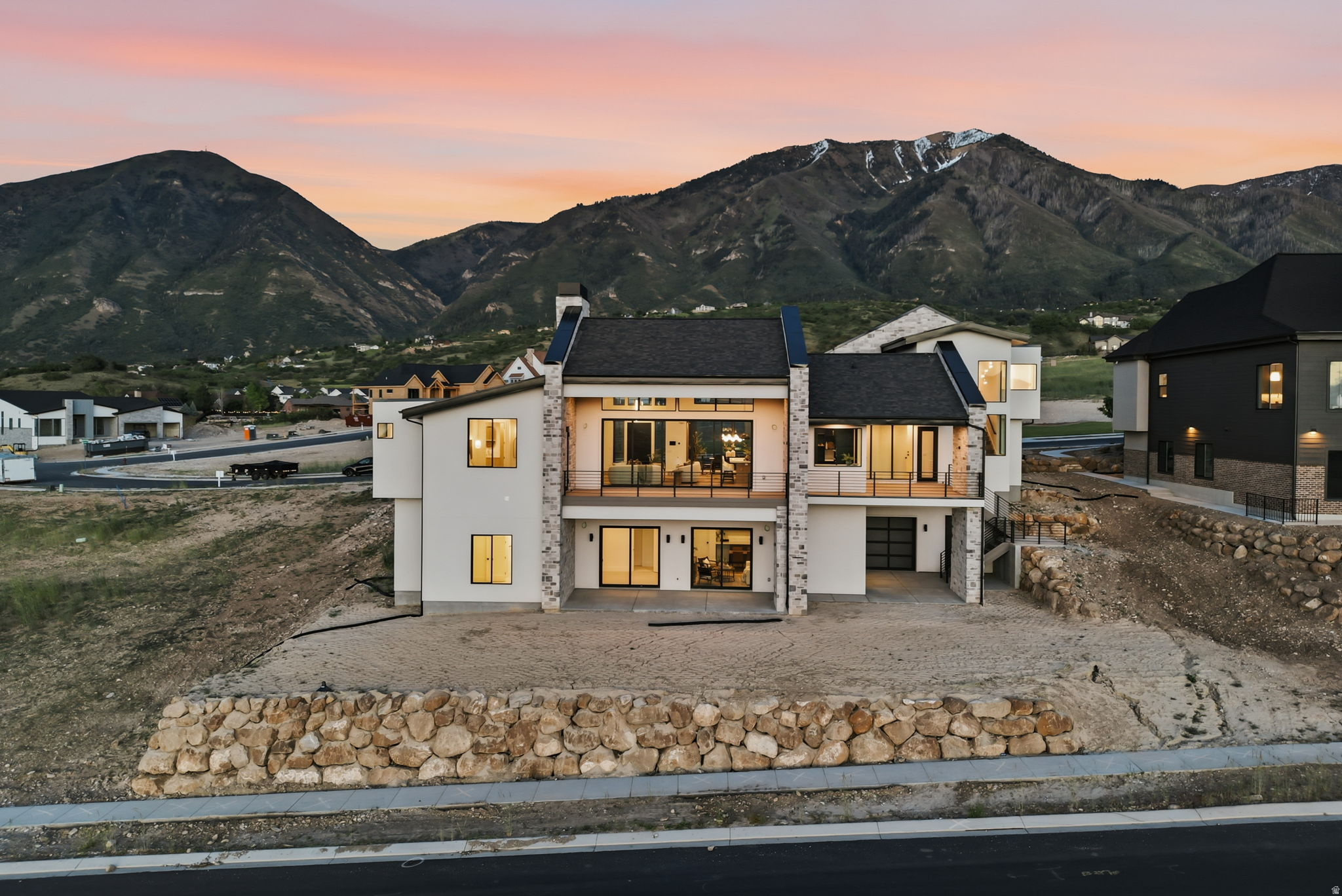 main property photo 59