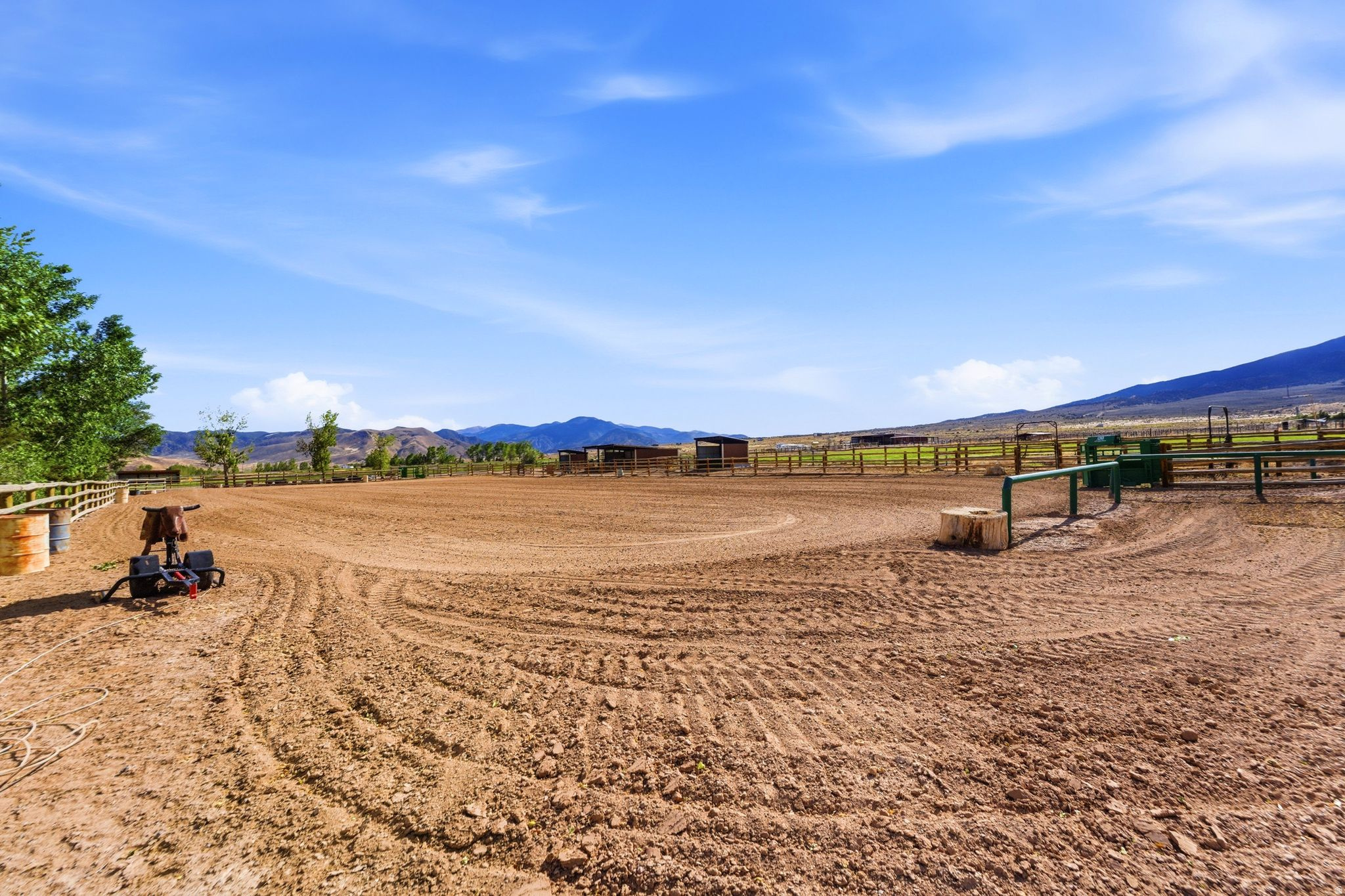 main property photo 47