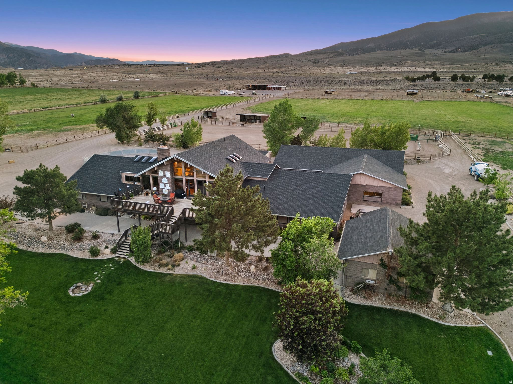 main property photo 6