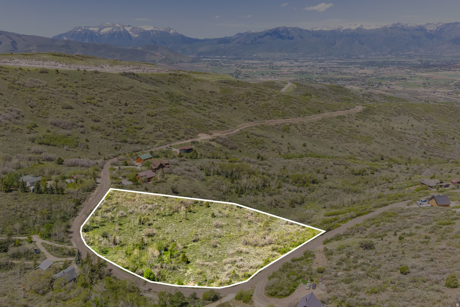 main property photo 16
