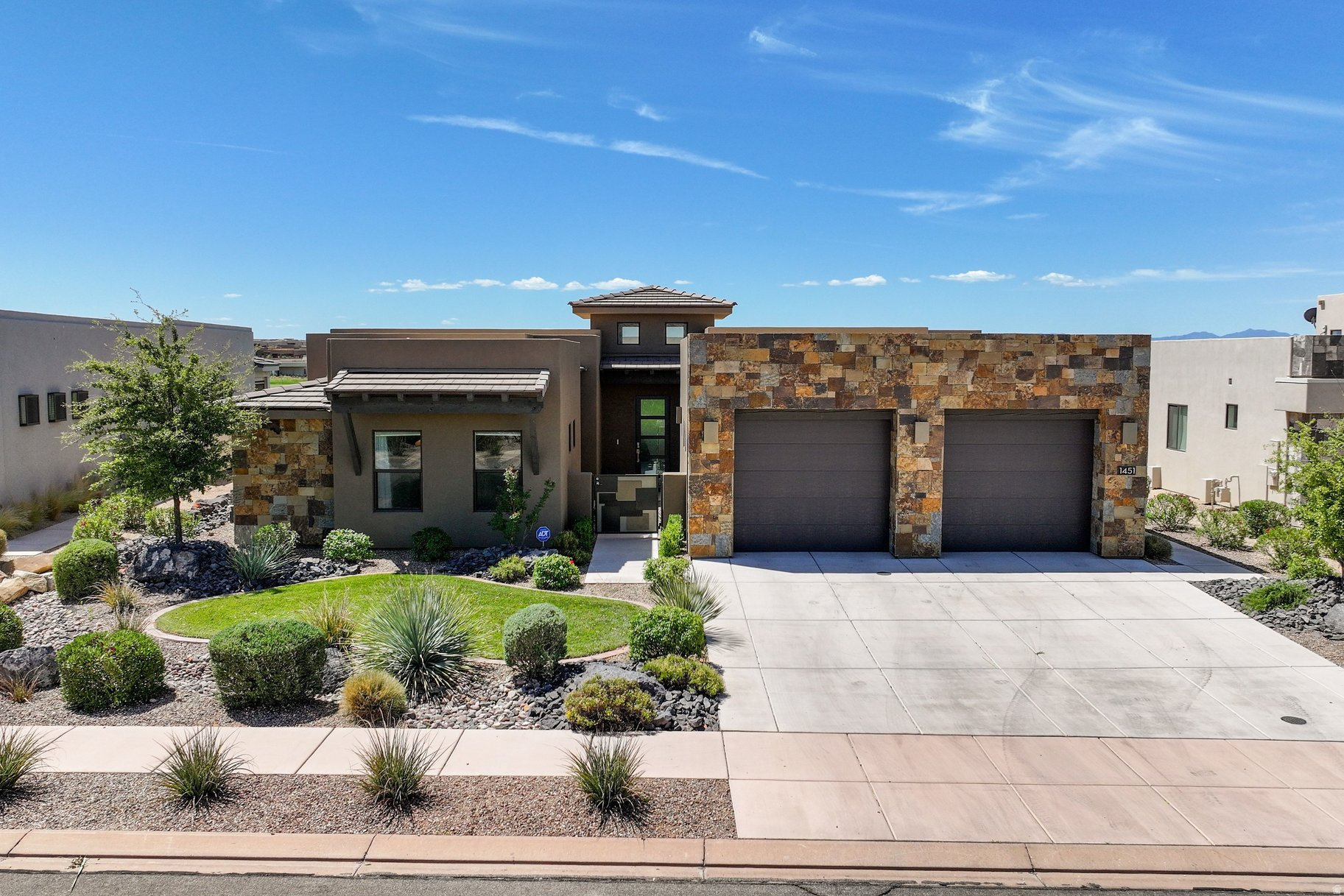 main property photo 67