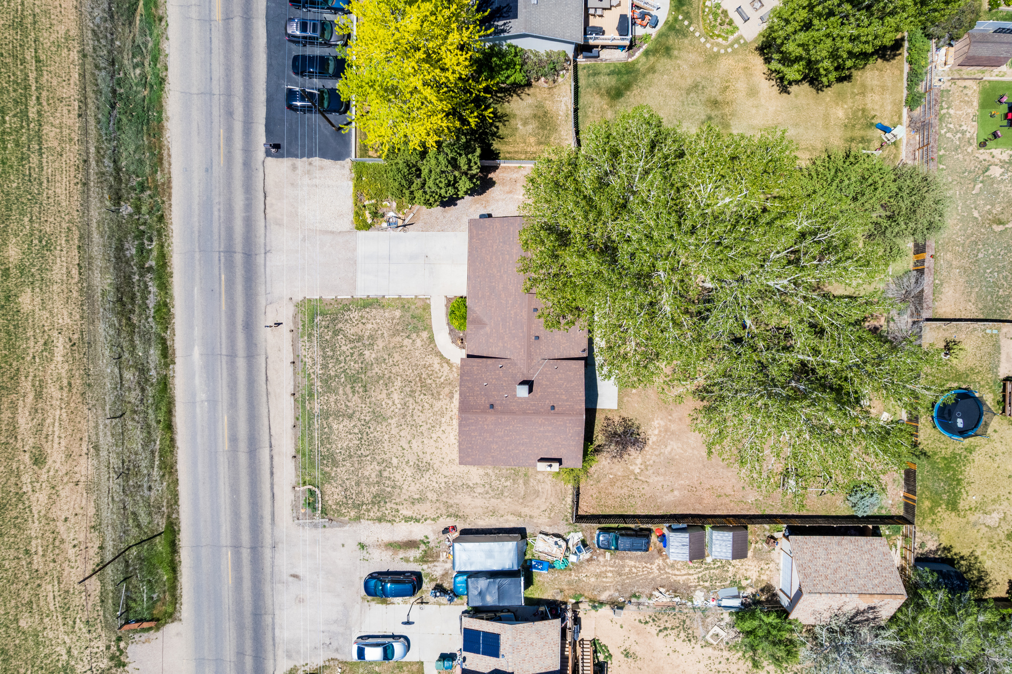 main property photo 41