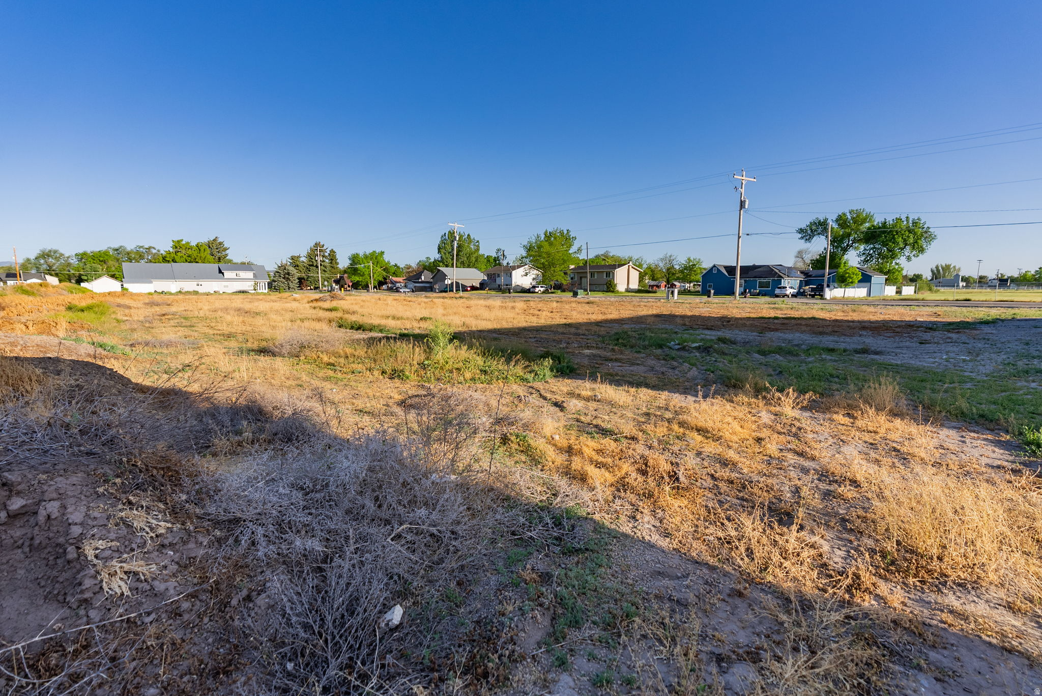 main property photo 12