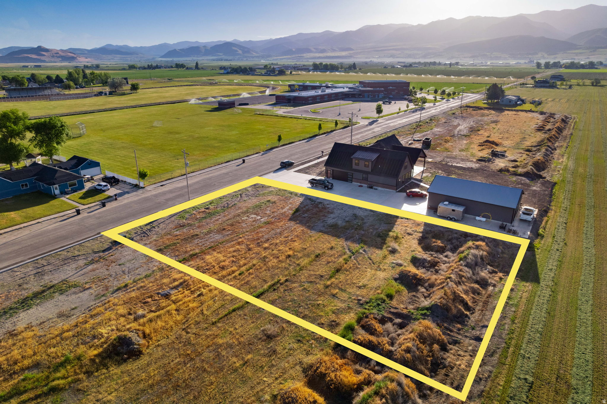 main property photo 2