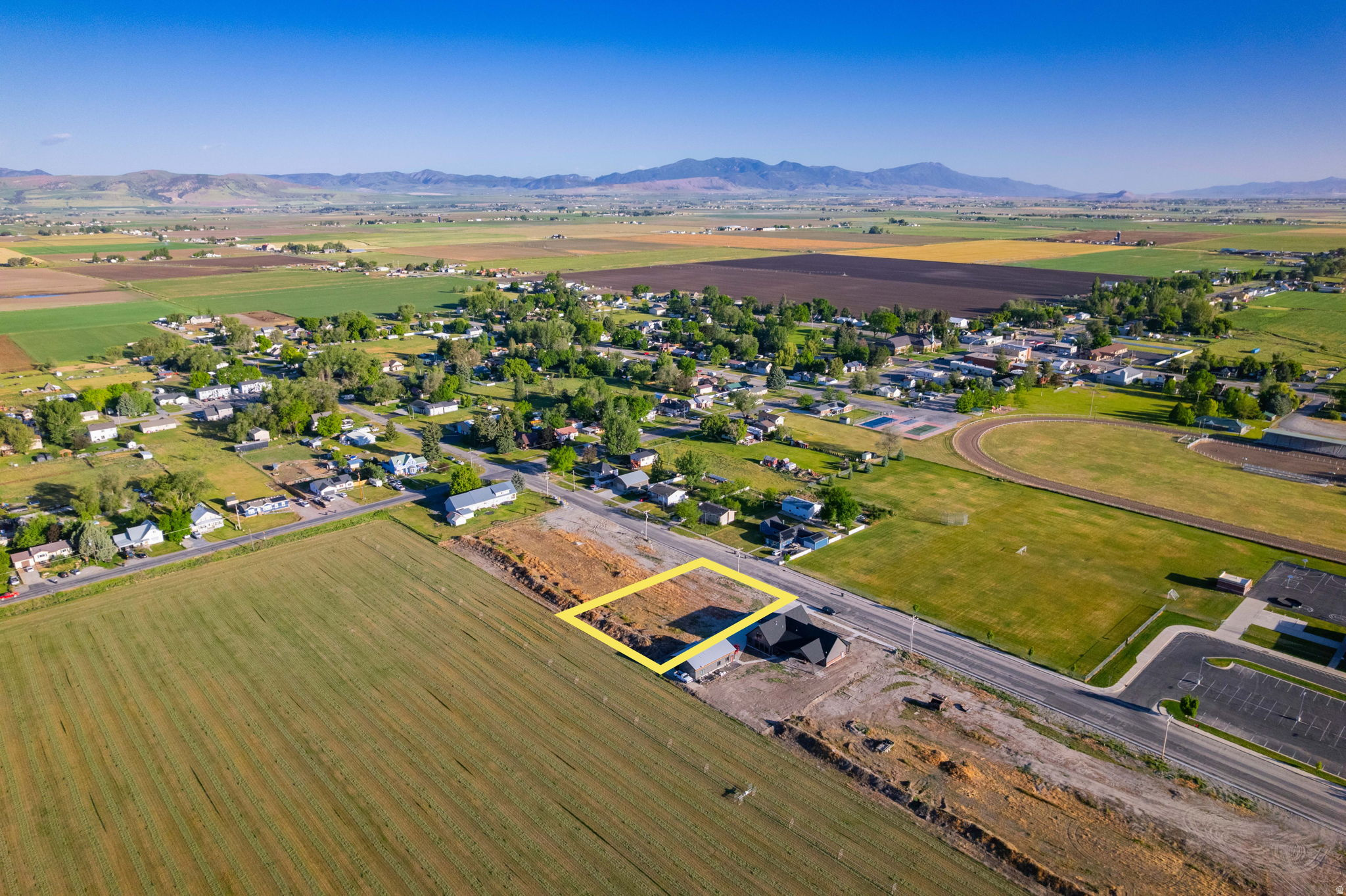 main property photo 4