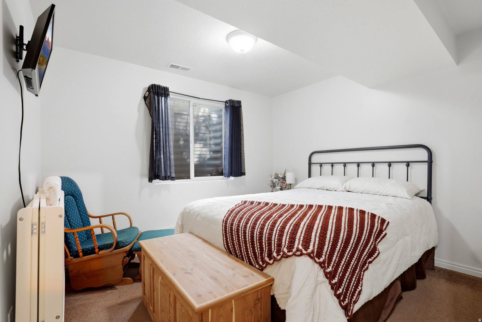 main property photo 26