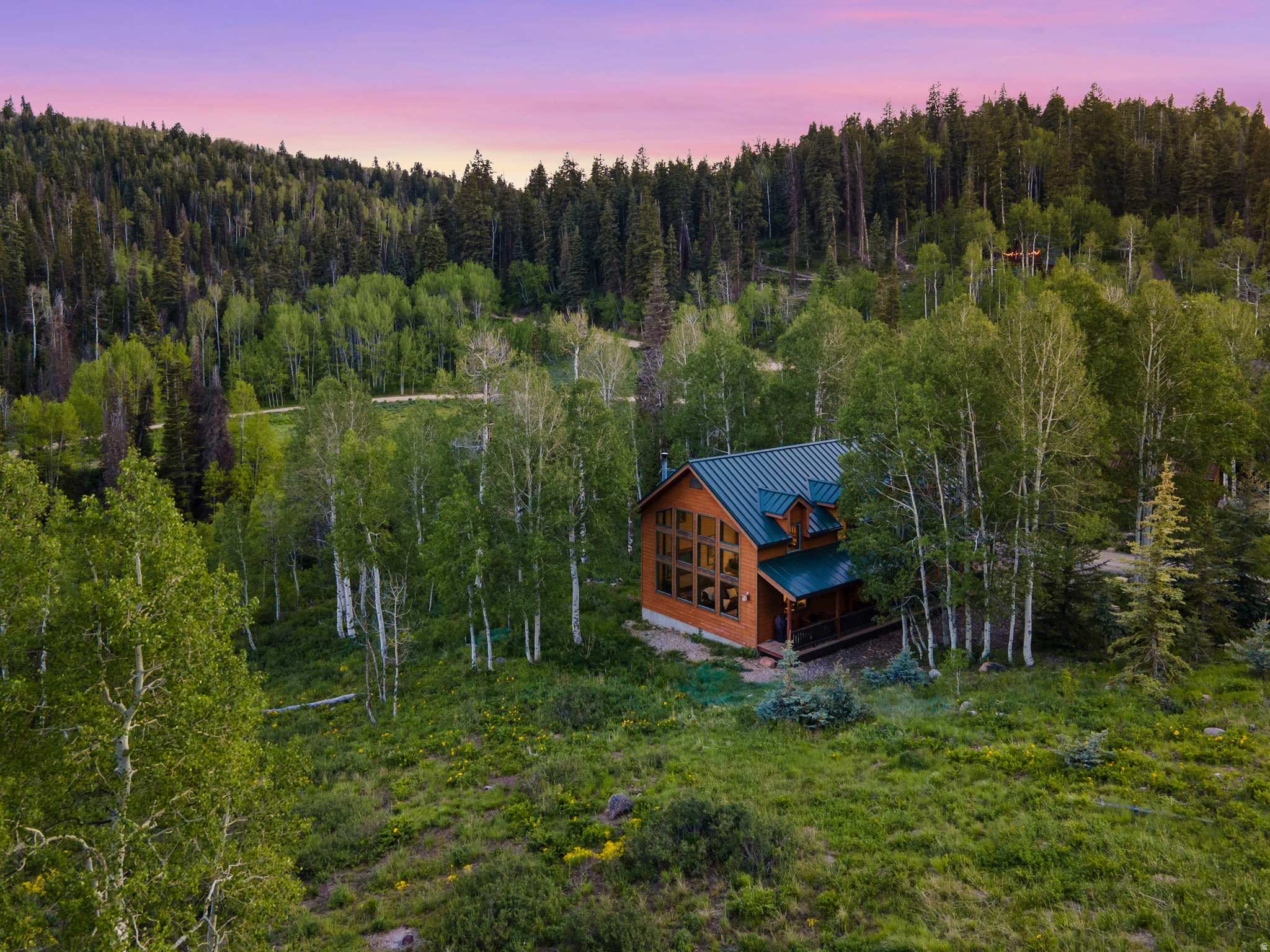 main property photo 40