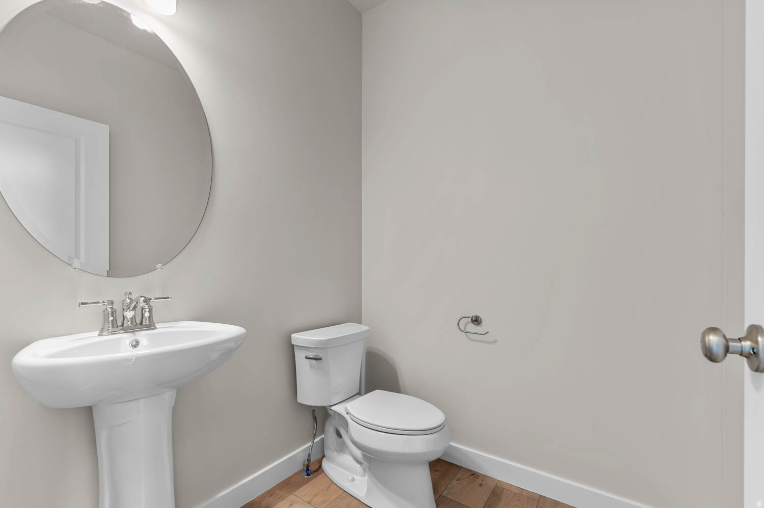 main property photo 9