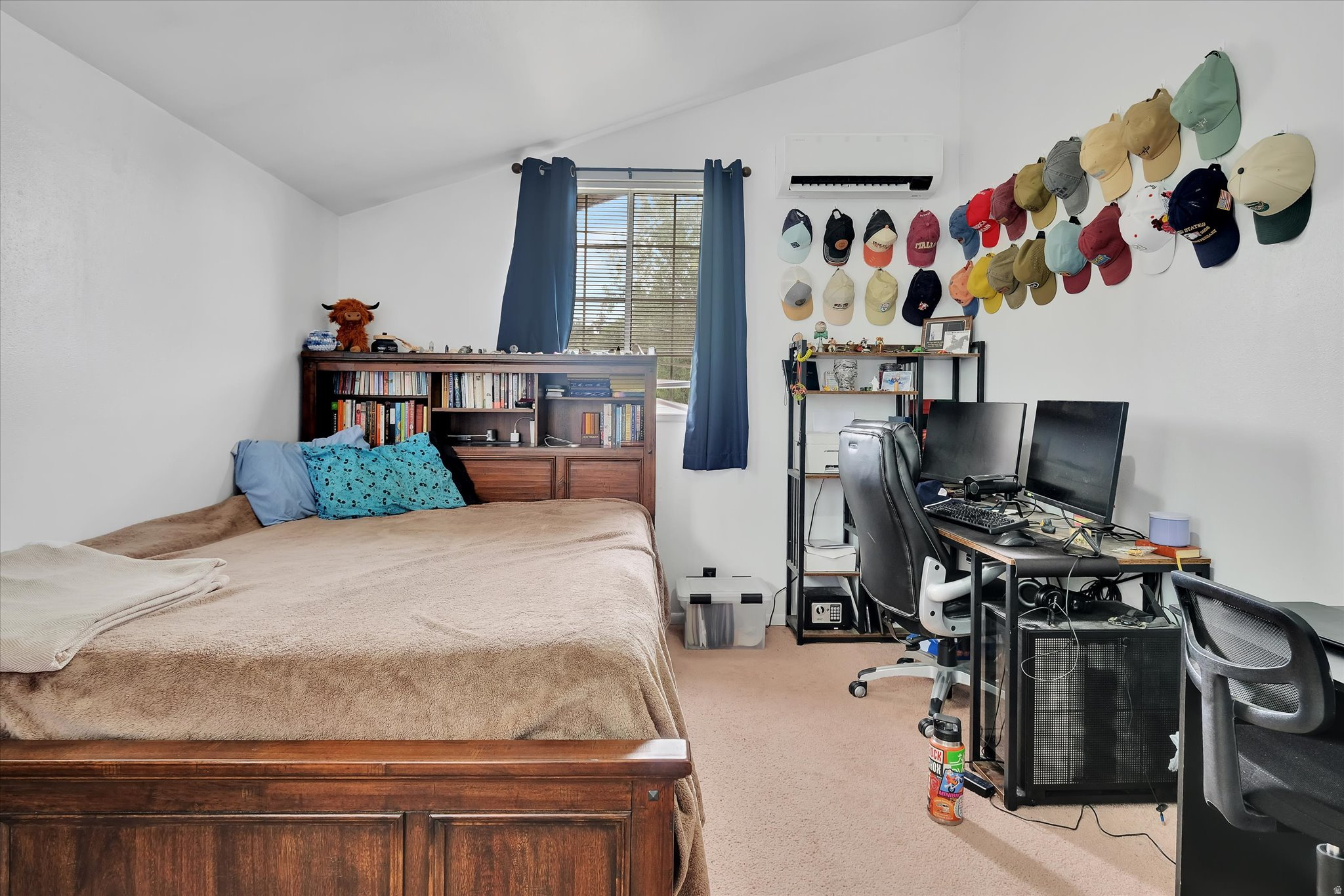 main property photo 25