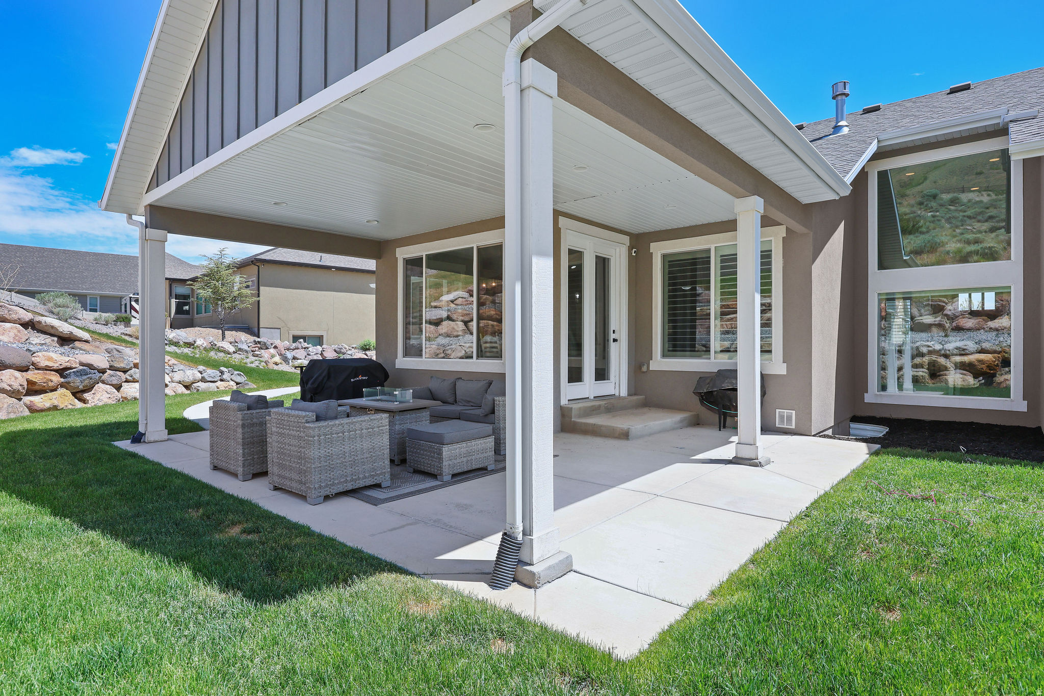 main property photo 49