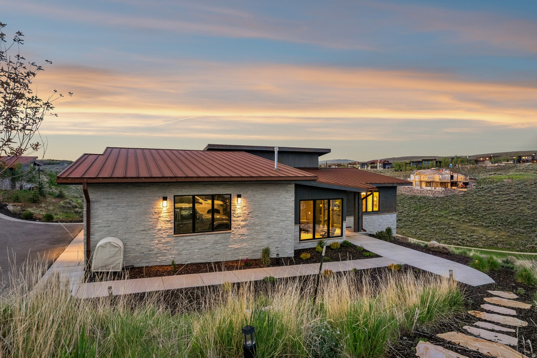 main property photo 84