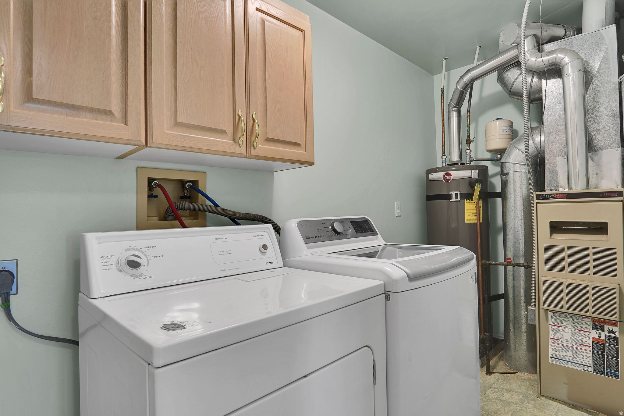 main property photo 15