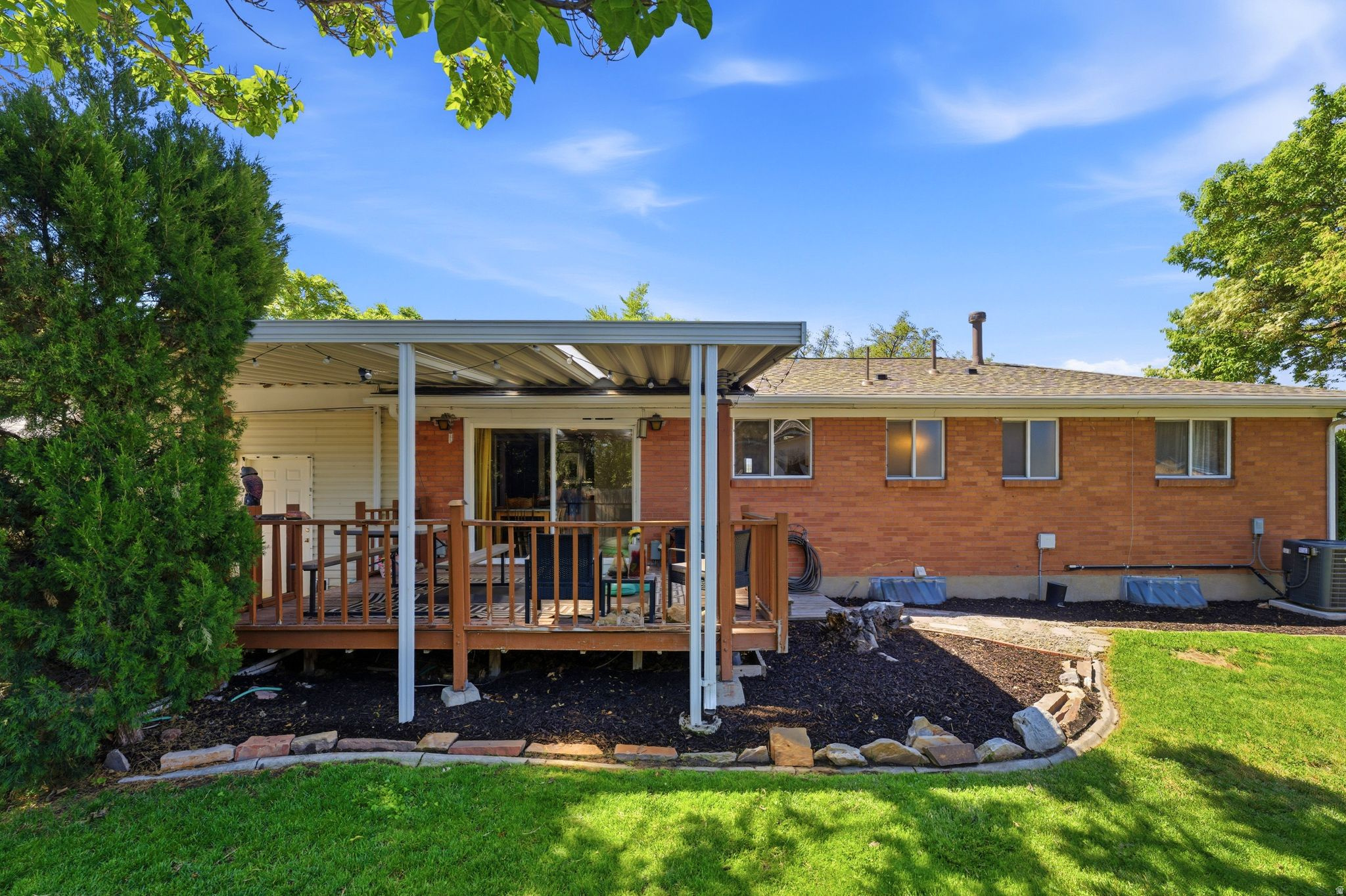 main property photo 47