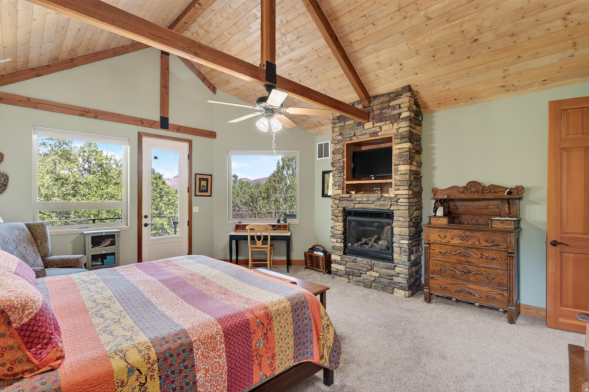 main property photo 26