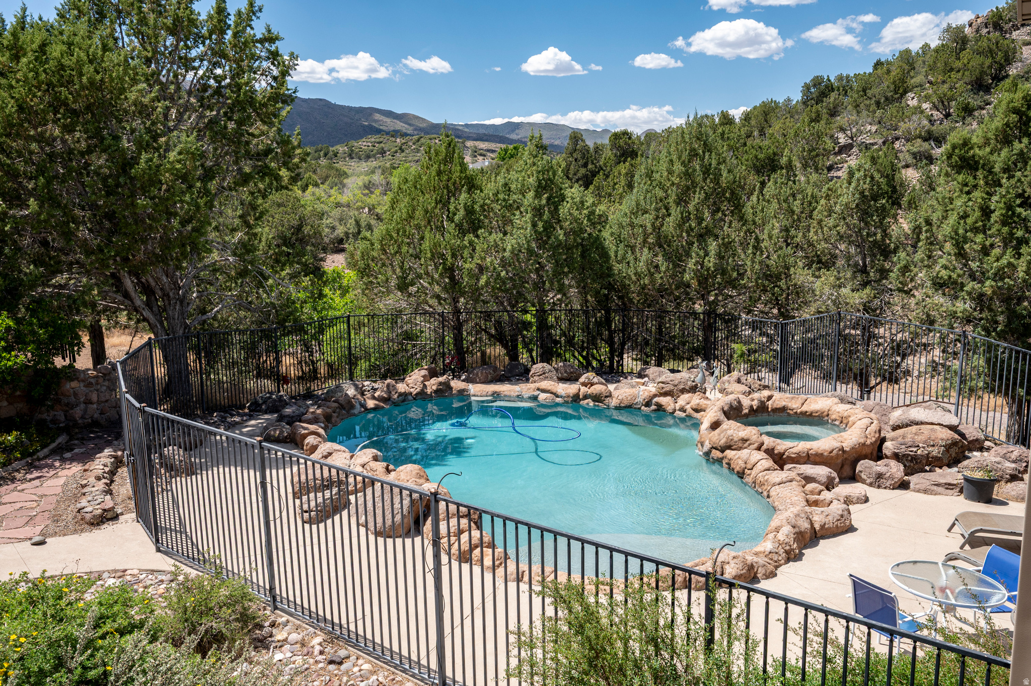 main property photo 60