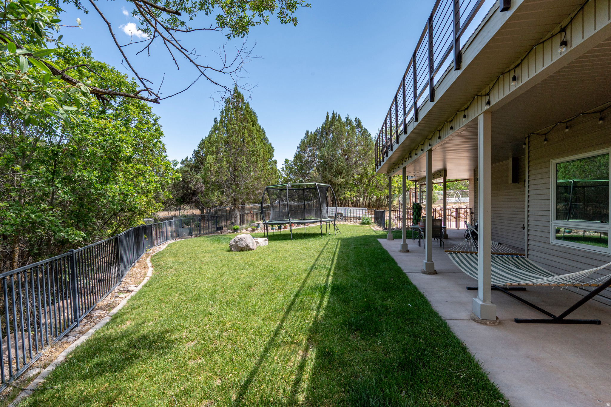 main property photo 67