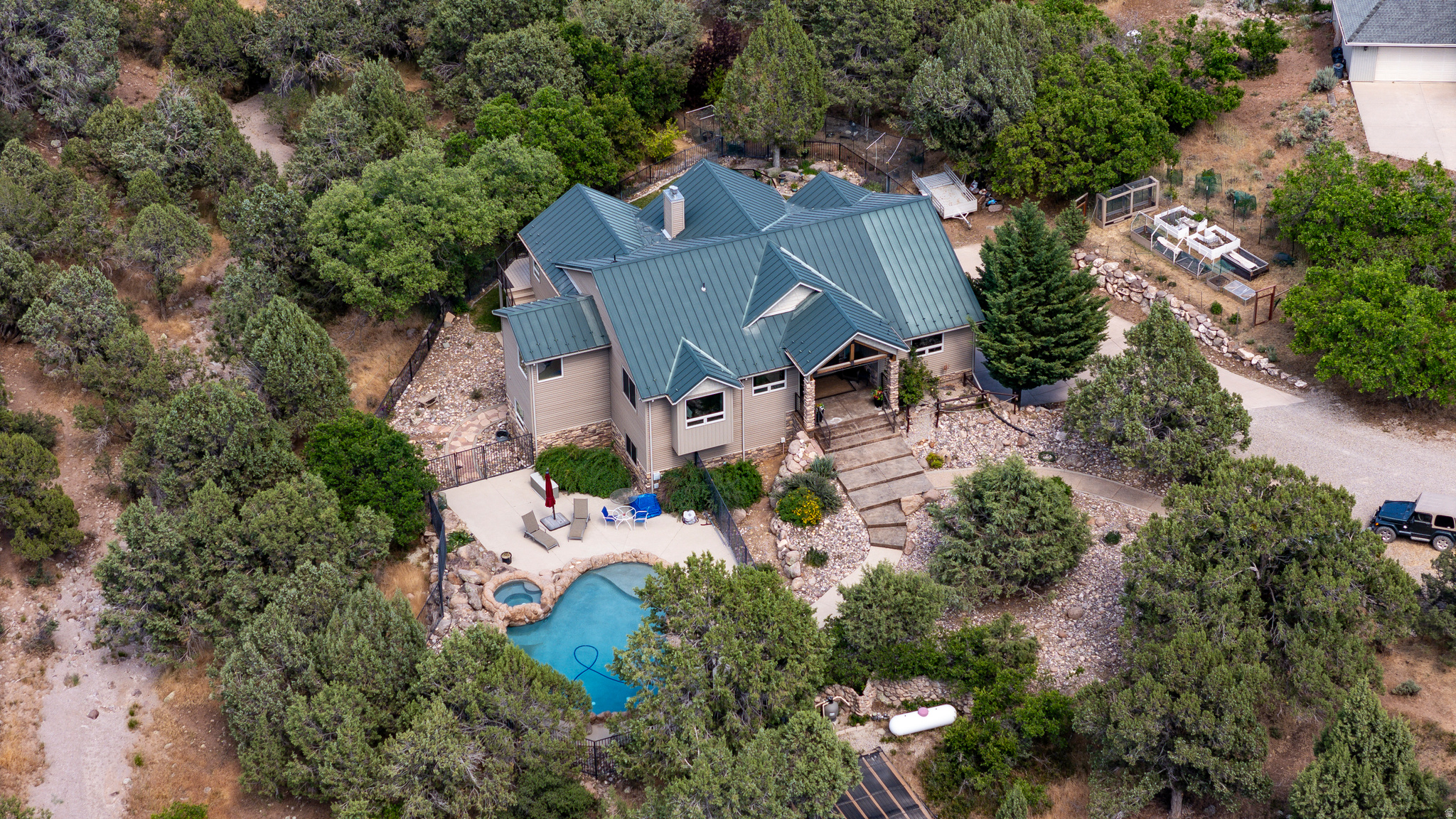 main property photo 84