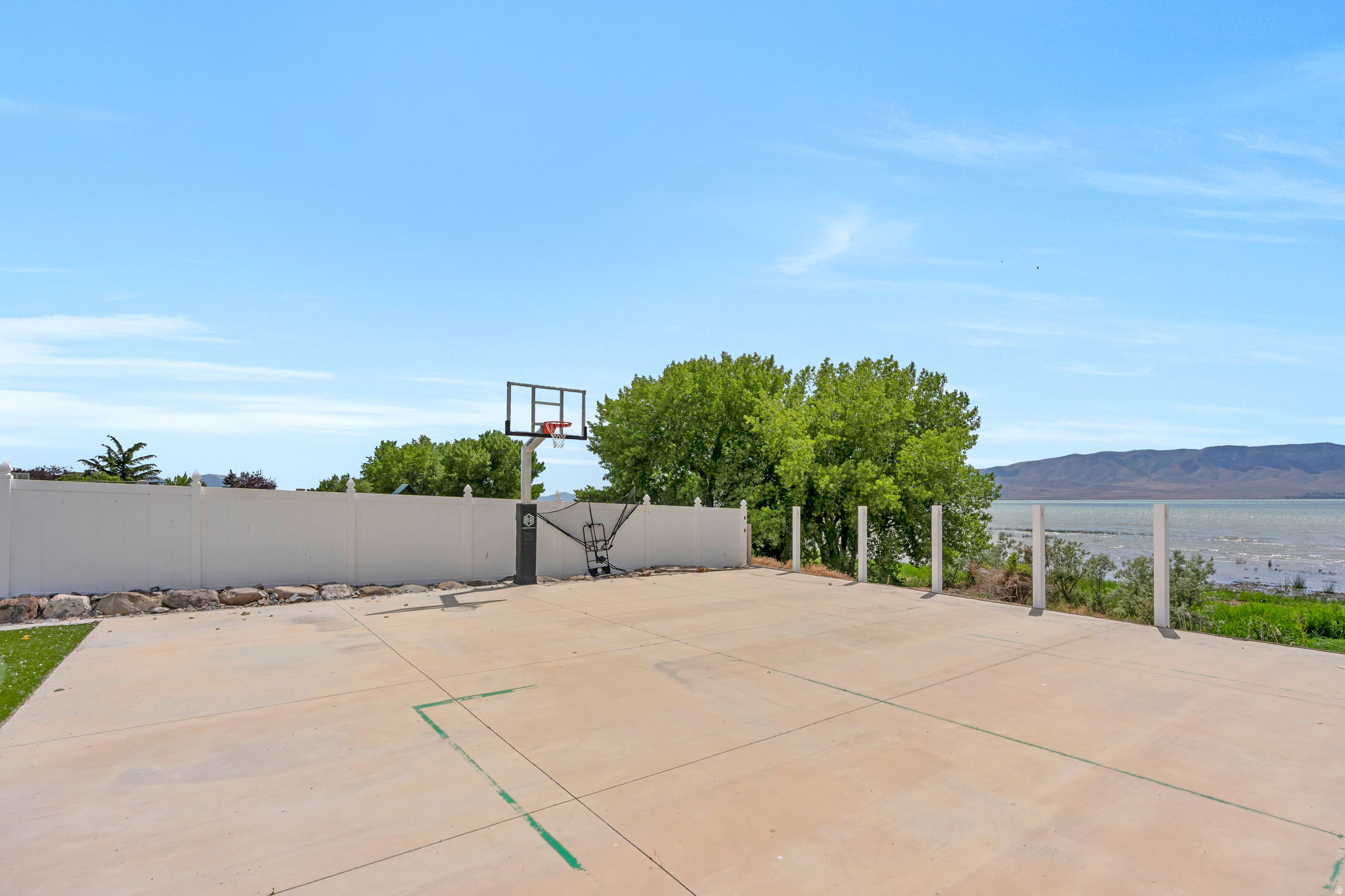 main property photo 52
