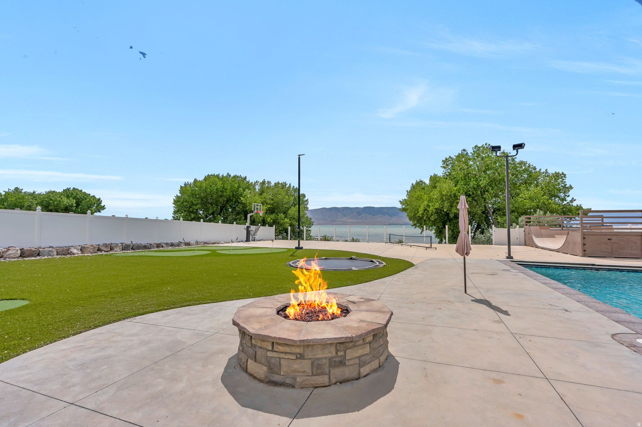 main property photo 55