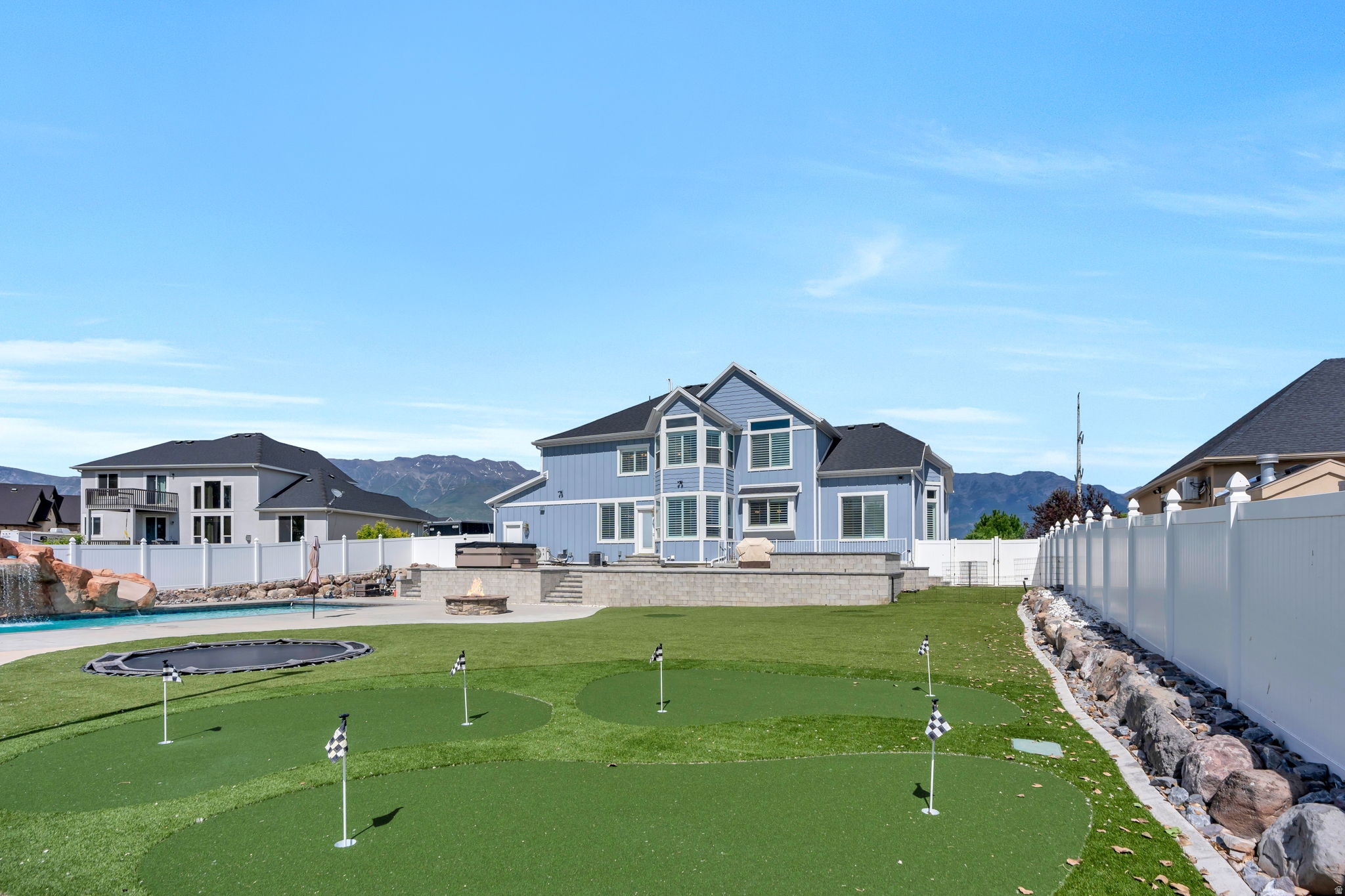 main property photo 57