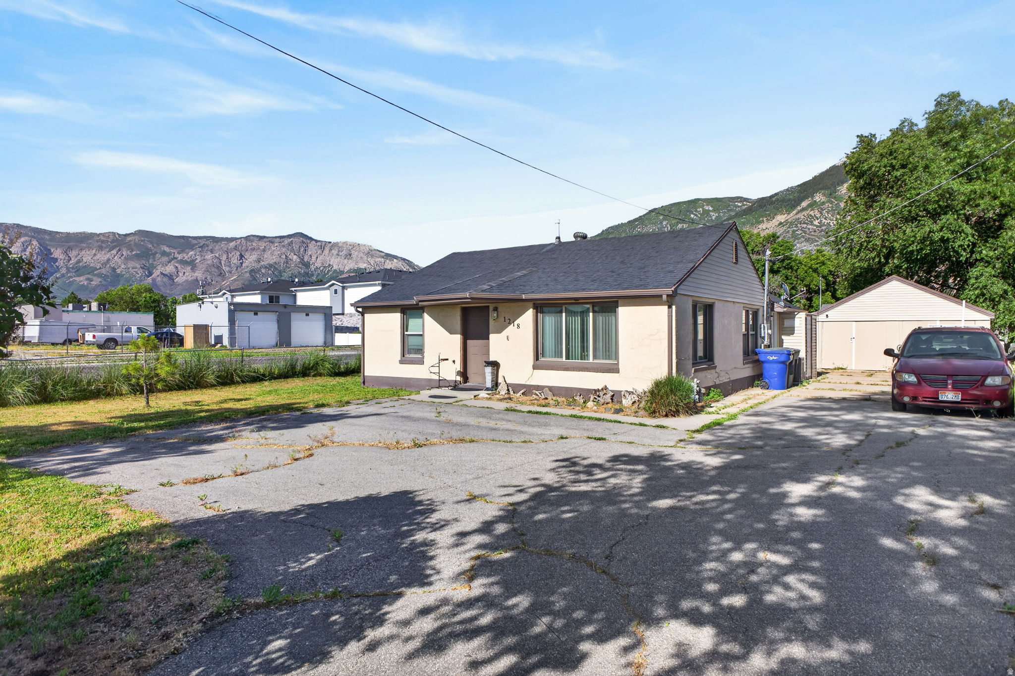 main property photo 2