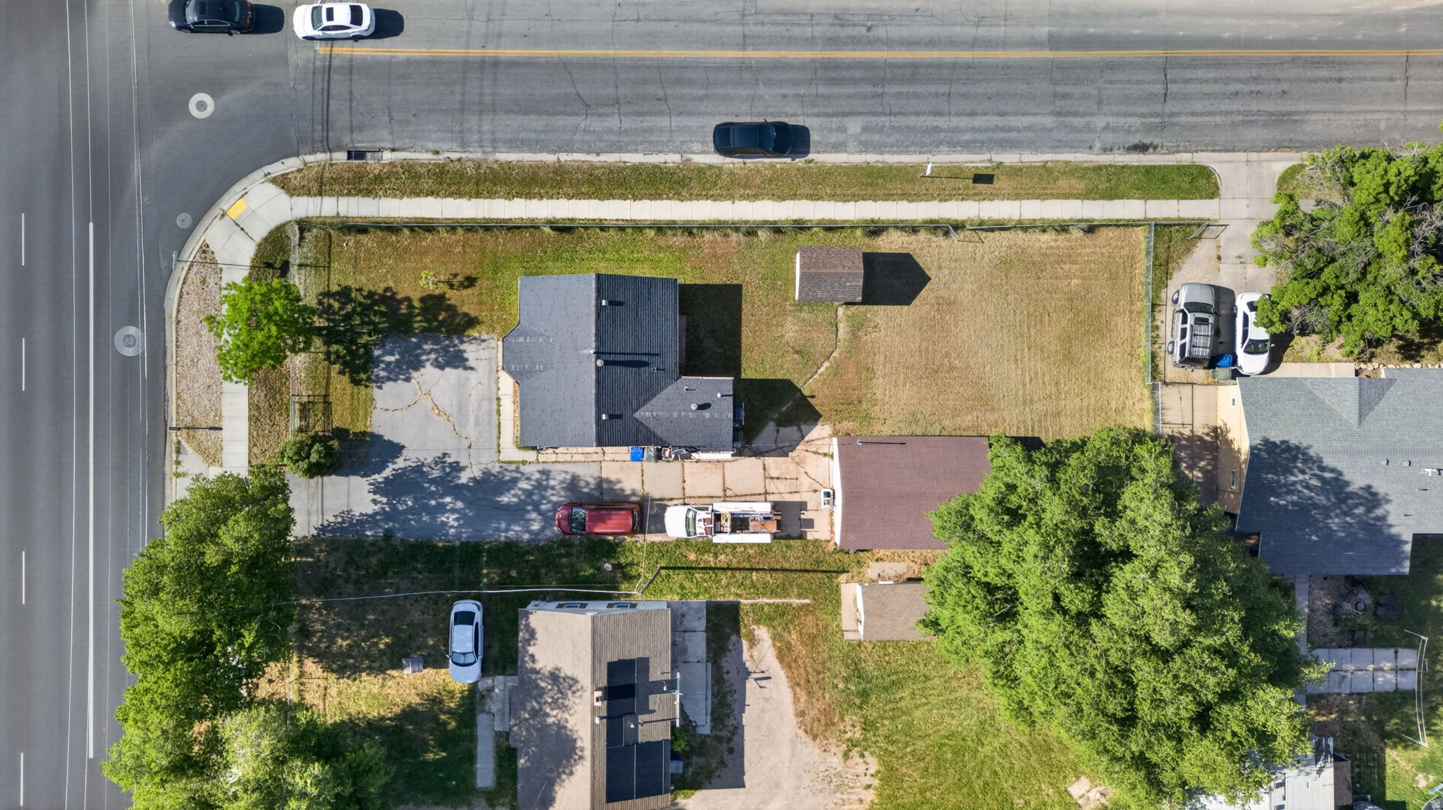 main property photo 23
