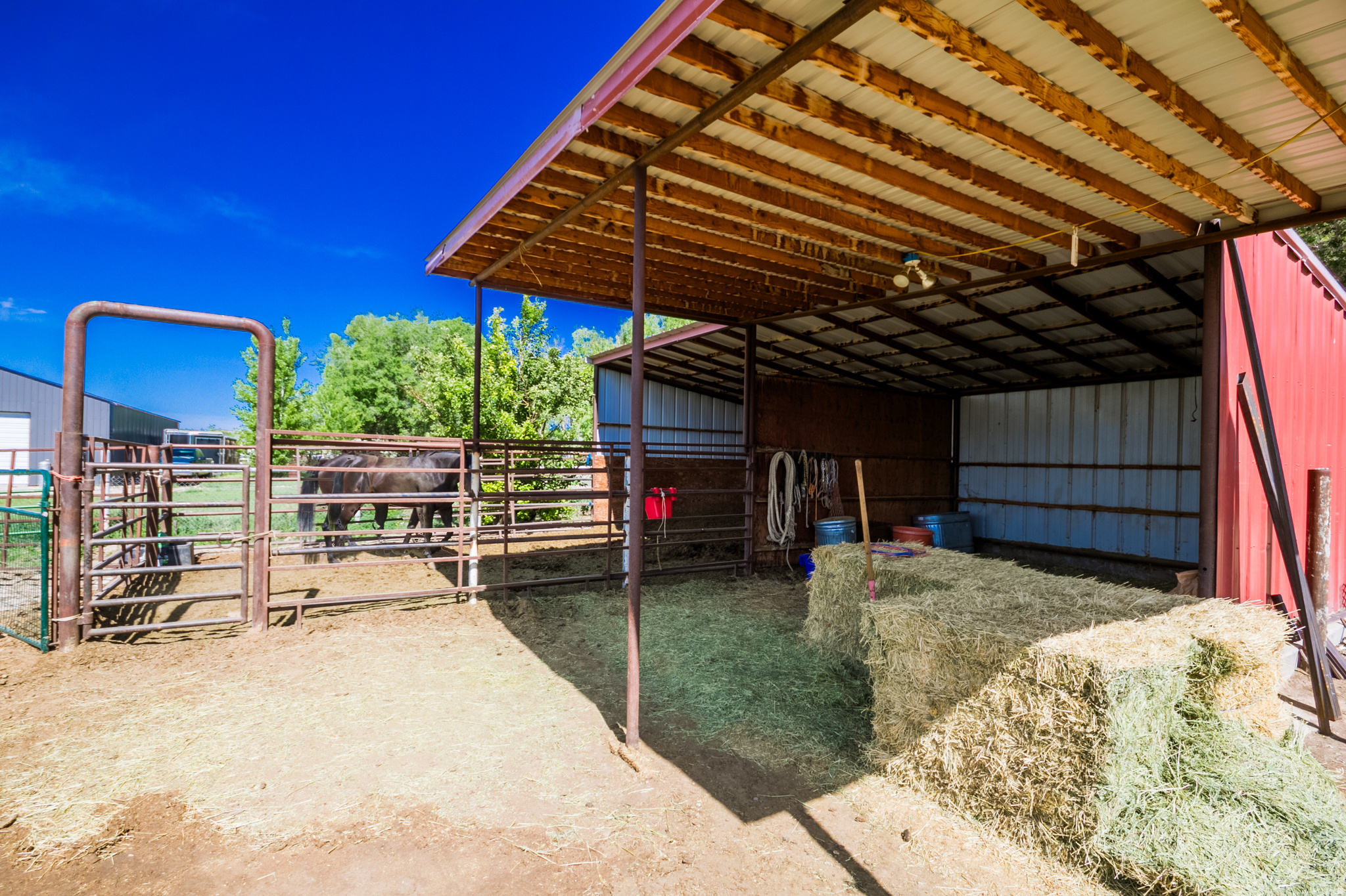 main property photo 24