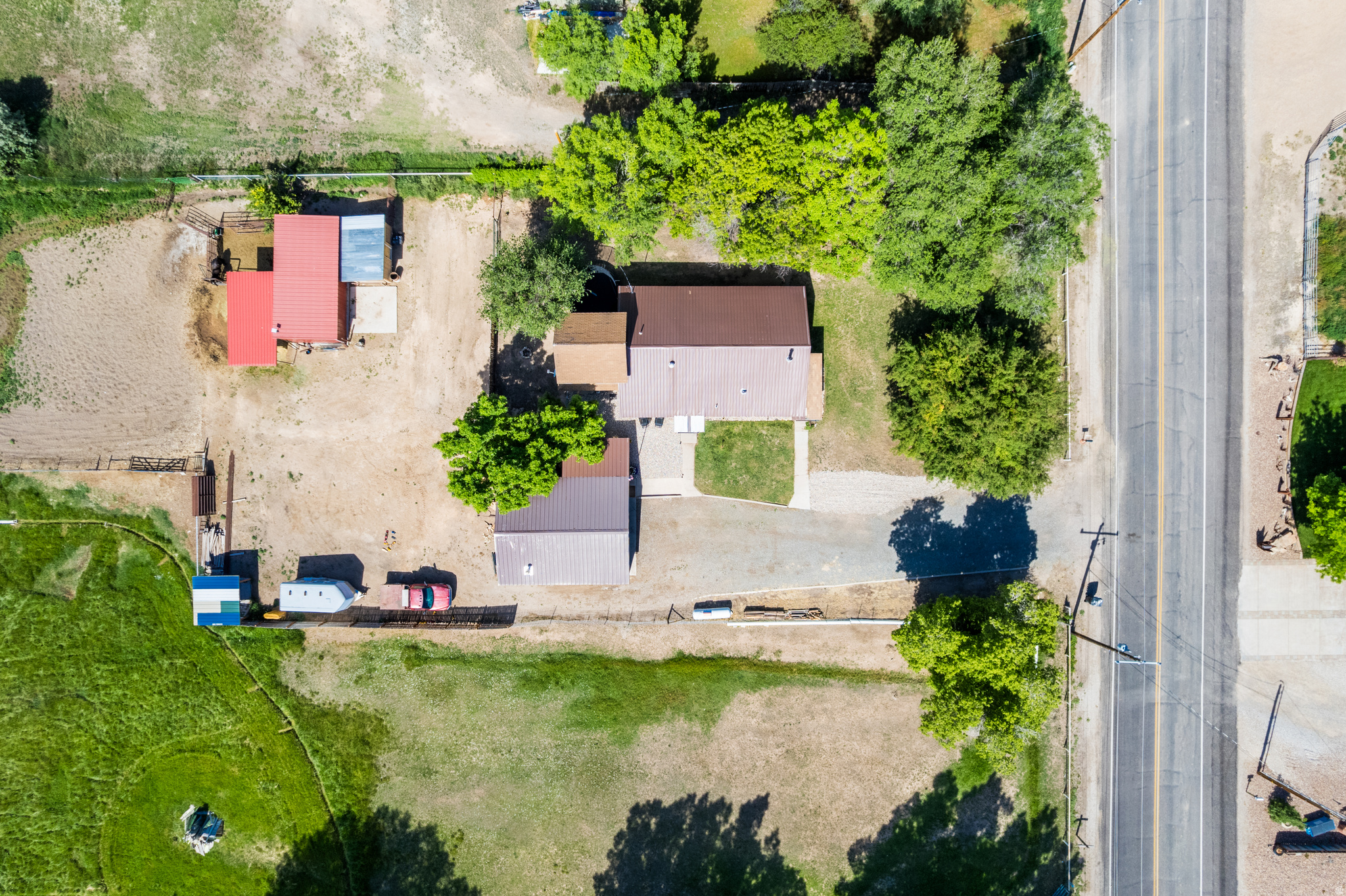 main property photo 31
