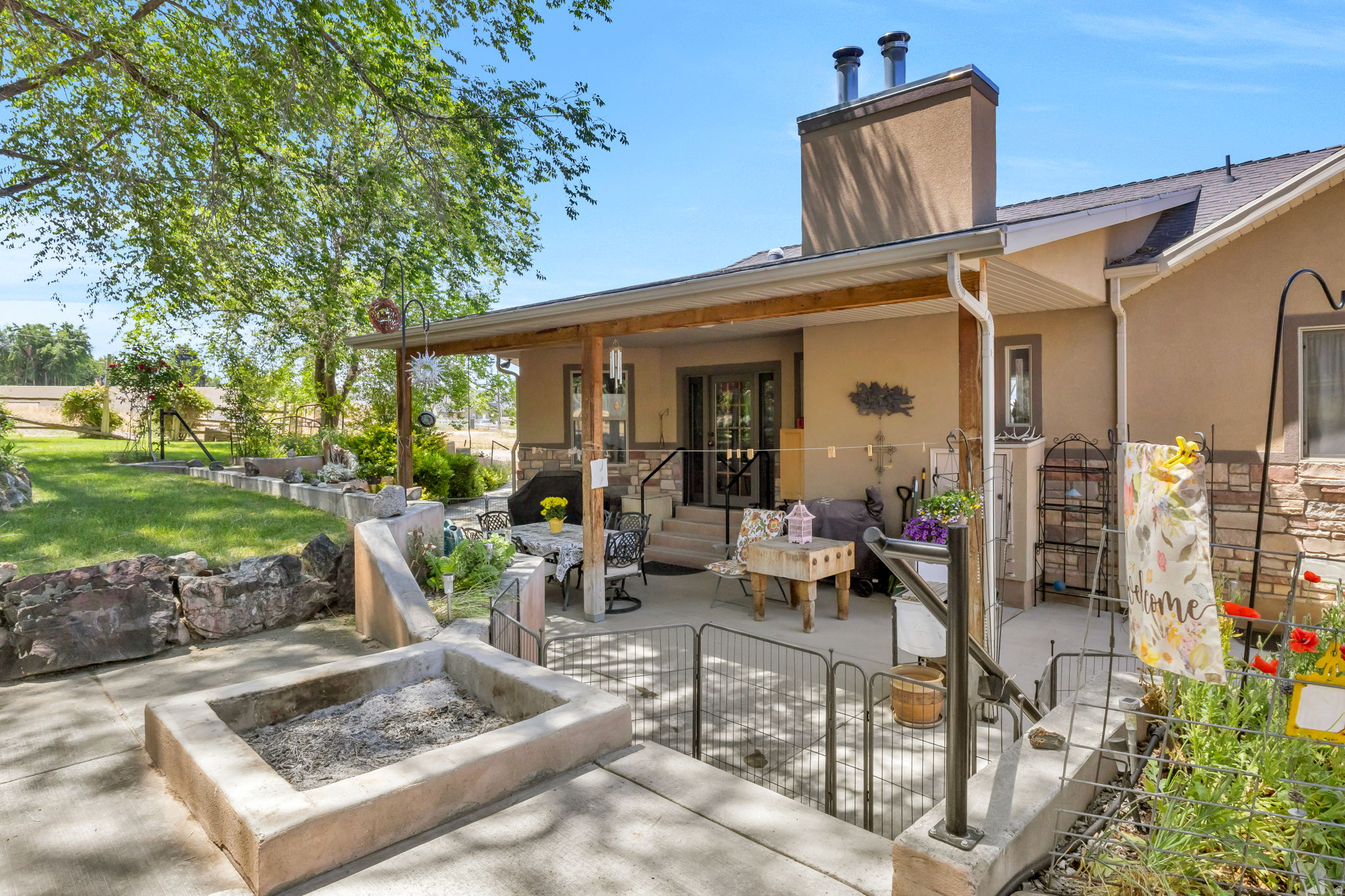 main property photo 45