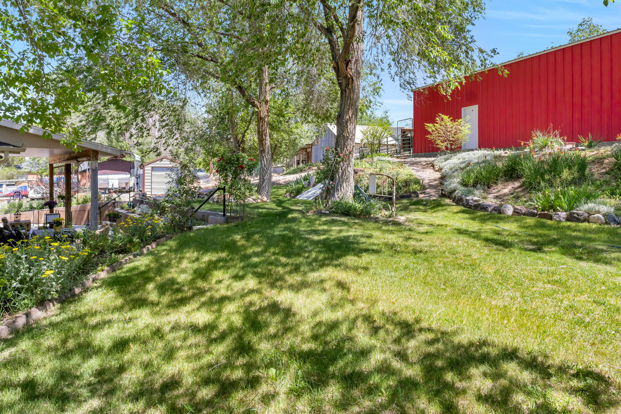 main property photo 47