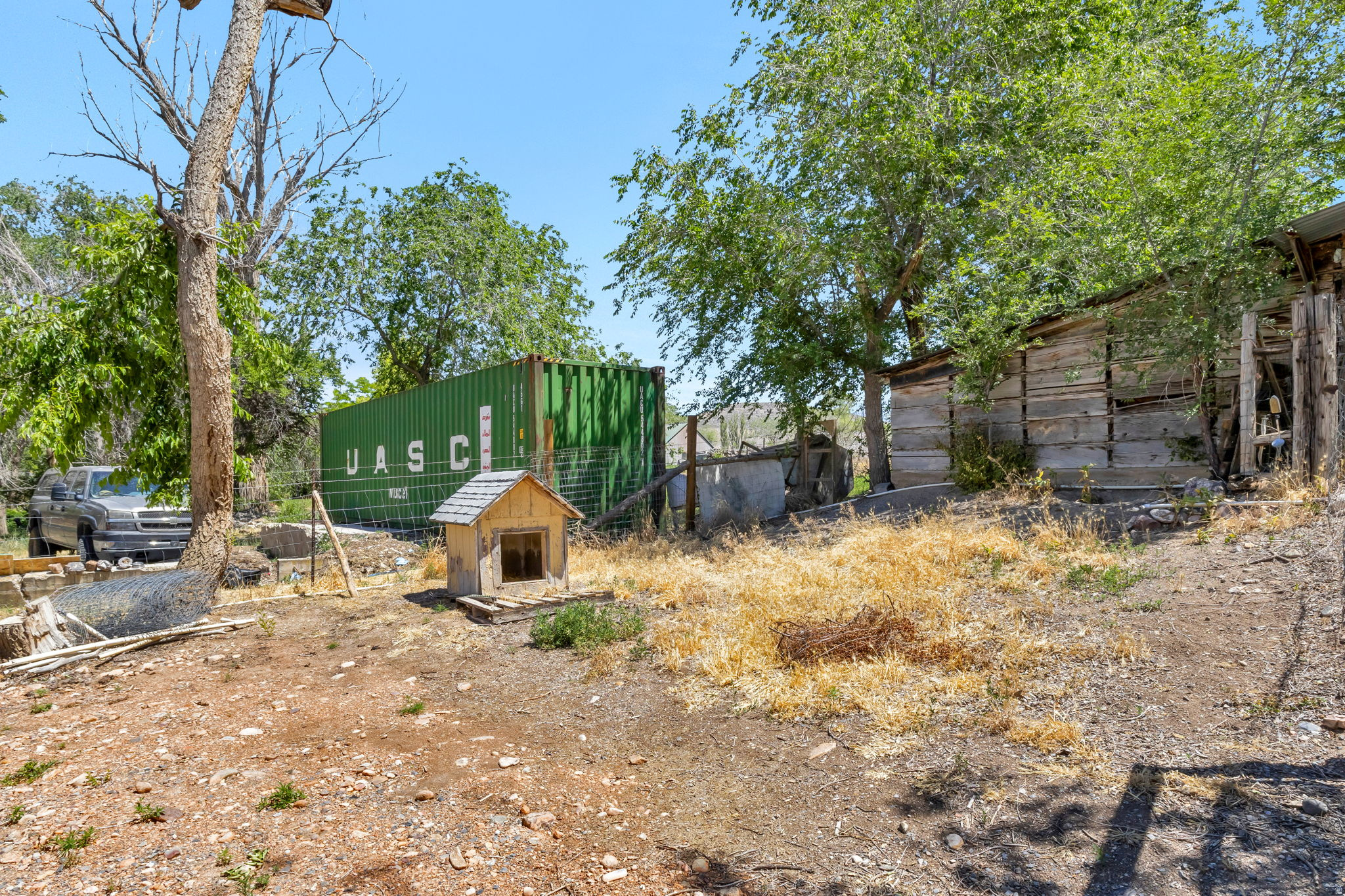 main property photo 51