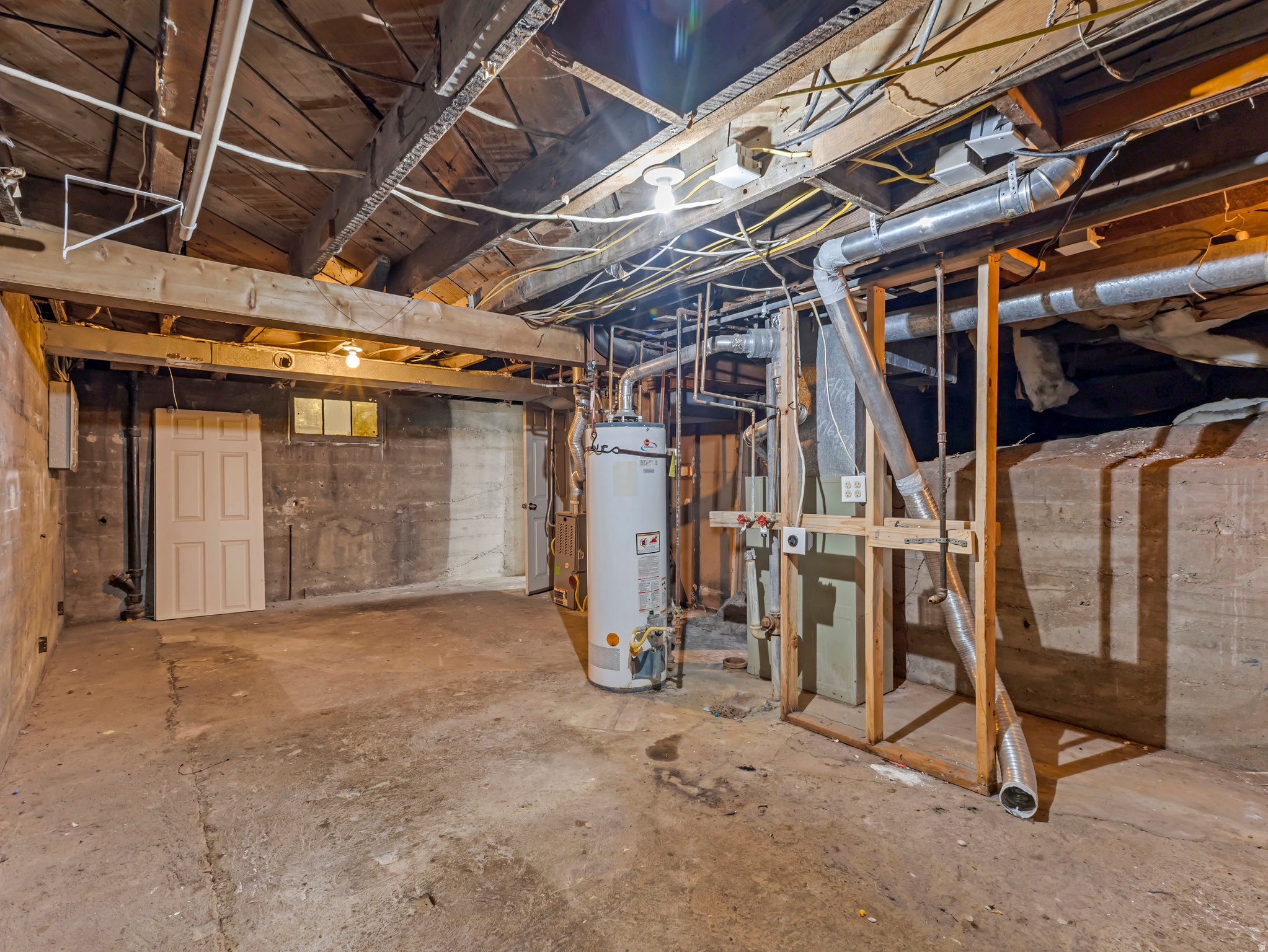 main property photo 18